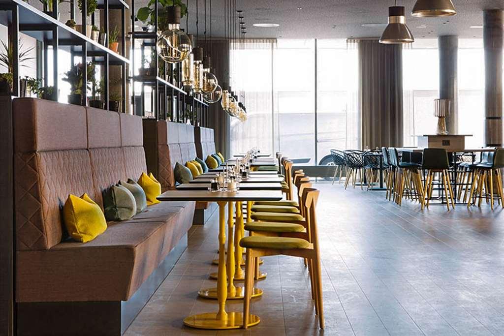 Comfort Hotel Bergen Airport Blomsterdalen Restaurant photo