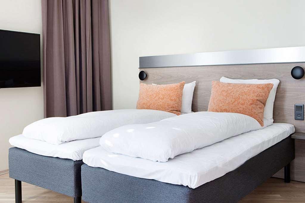 Comfort Hotel Bergen Airport Blomsterdalen Room photo