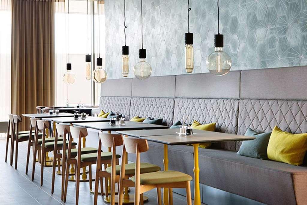Comfort Hotel Bergen Airport Blomsterdalen Restaurant photo